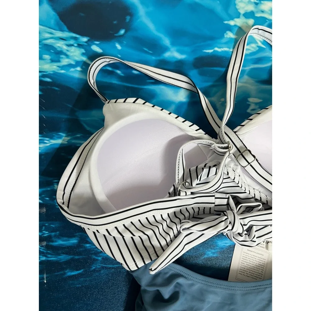 ☀️Eomenie Womens Striped Twist Front Tummy Control One Piece Swimsuit Blue White